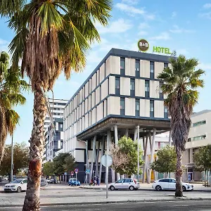ibis-barcelona-mataro.catalonia-hotels.com/